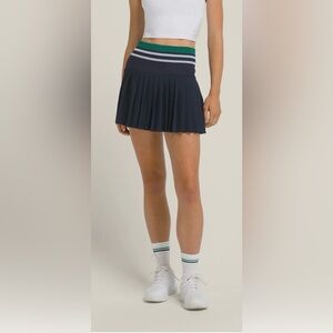 Wilson Women's Navy Blue Midtown Tennis Skirt- DBC. Size: XS